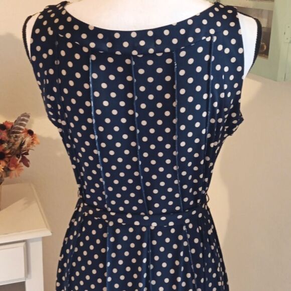 Michael Farrell Dotted Soft Knit Dress - Picture 6 of 11